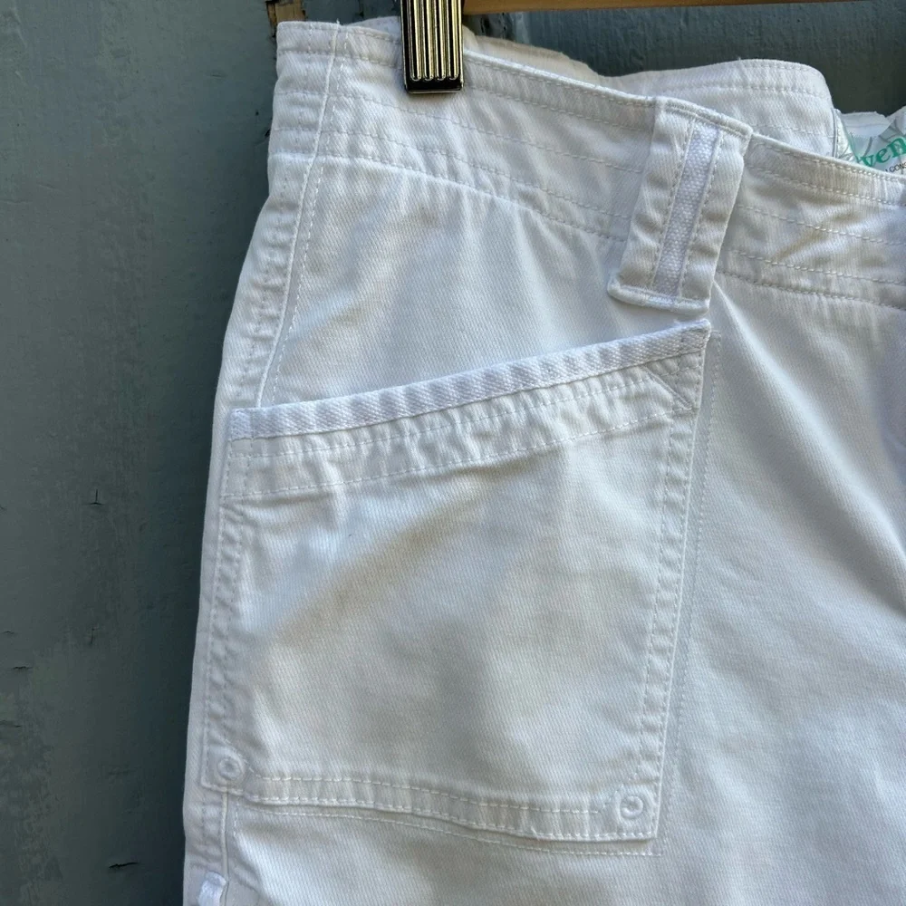 Aventura Temple Lightweight Utility Short, size 4 - Picture 7 of 12